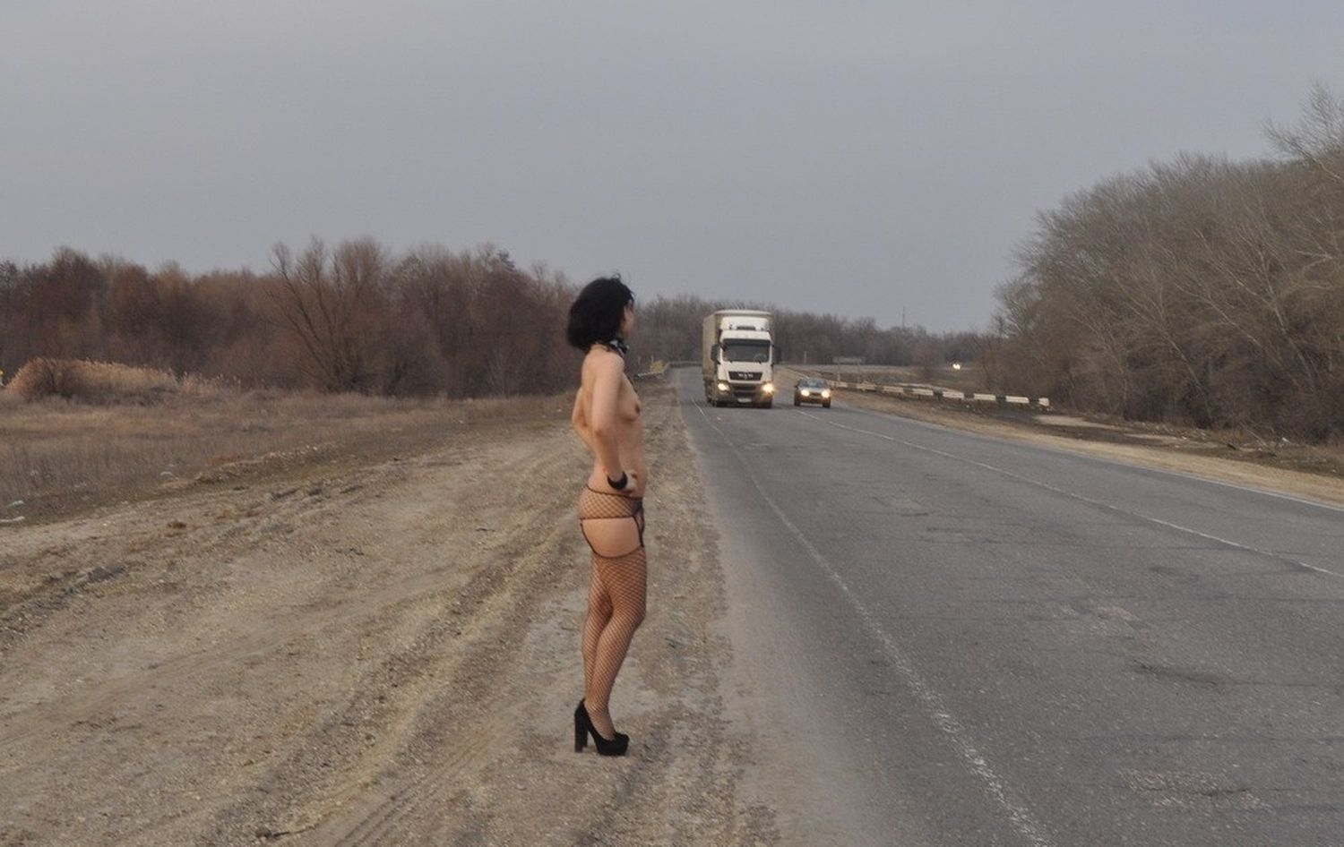 Проститутки На Трассах России Видео Порно