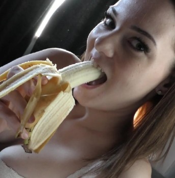 Becky Berry - 20yo Becky Berry Good Morning Sucking And Swallowing (2017) 720p Becky Berry - 20yo Becky Berry Good Morning Sucking And Swallowing (2017) 720p