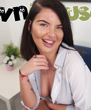Beth Spiby - Pierced Nipples (2018) 2160p Beth Spiby - Pierced Nipples (2018) 2160p
