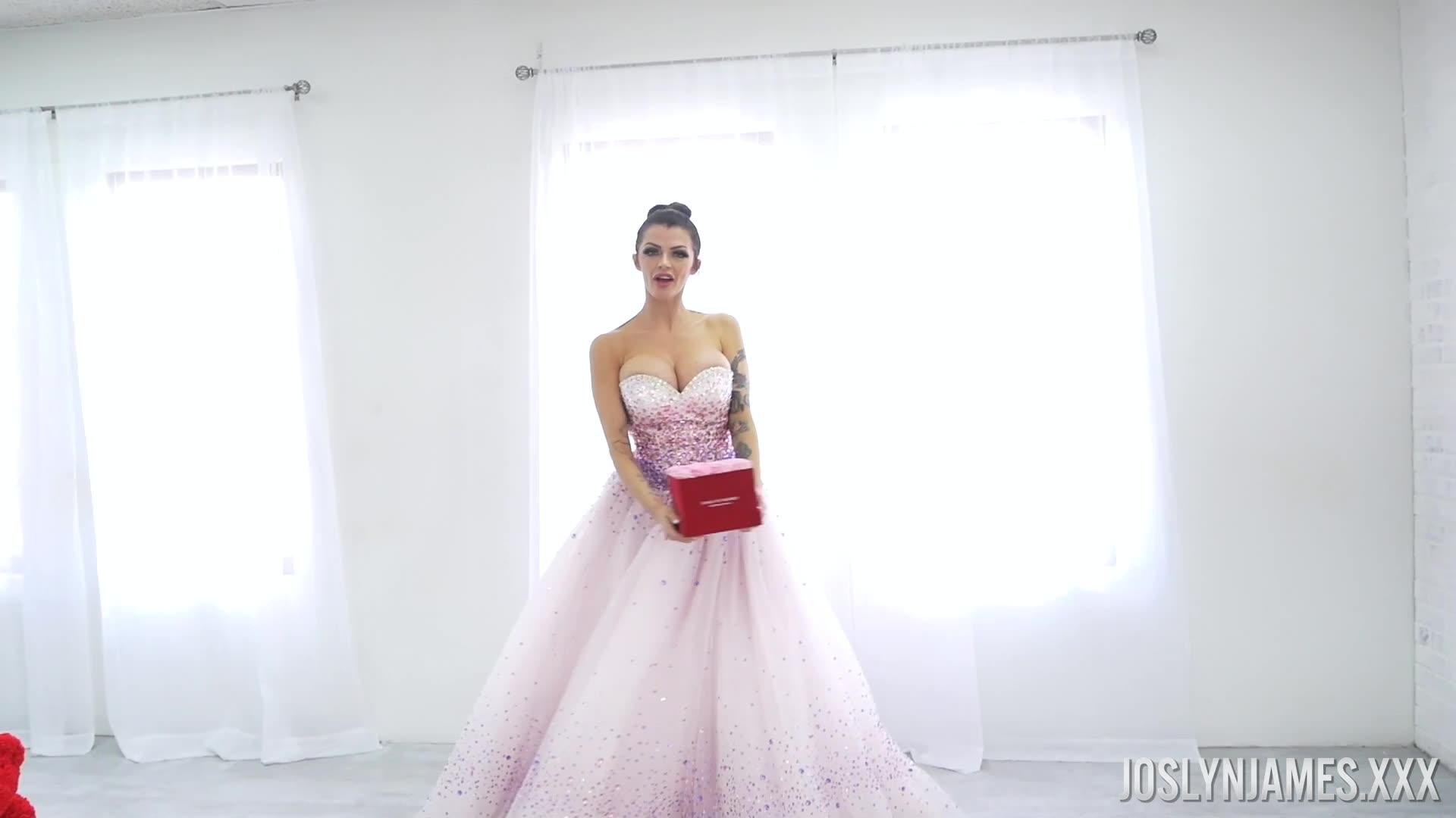 PornstarPlatinum 20 09 05 Joslyn James in Ball Gown Love XXX 1080p MP4-OiLED PornstarPlatinum 20 09 05 Joslyn James in Ball Gown Love XXX 1080p MP4-OiLED