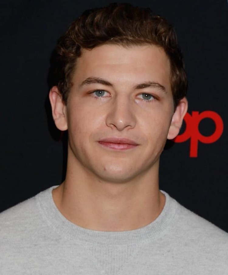 4 Tye Sheridan - 26 años.jpg