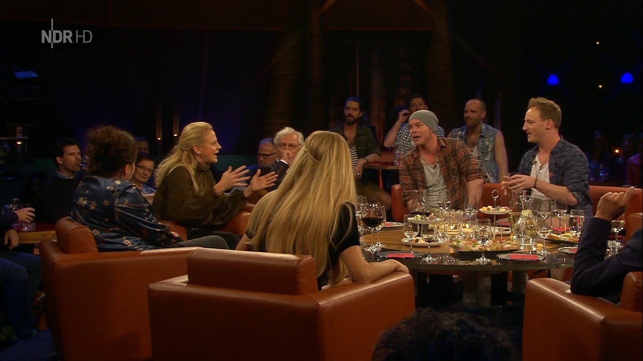 0.009.NDR Talk Show.ts_snapshot_03.26_[2018.01.06_05.17.37].jpg