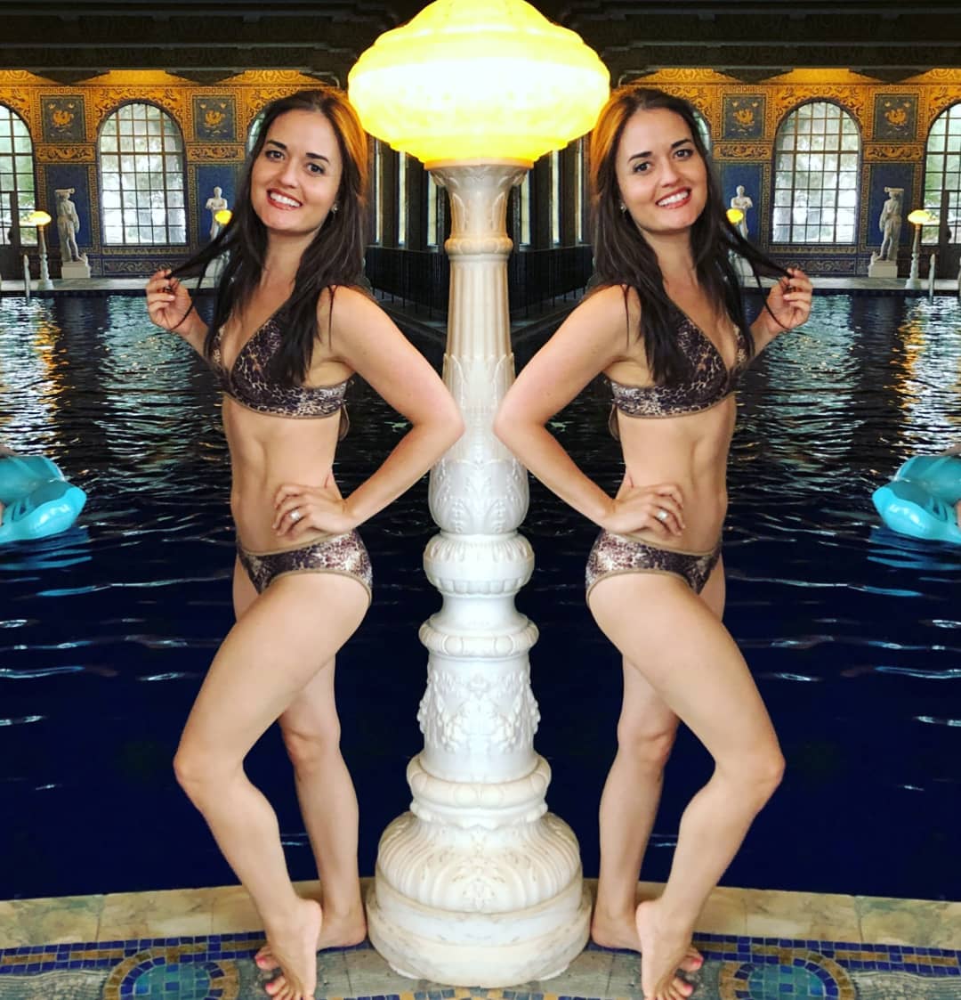 Danica McKellar in a Bikini 9 20.jpg.