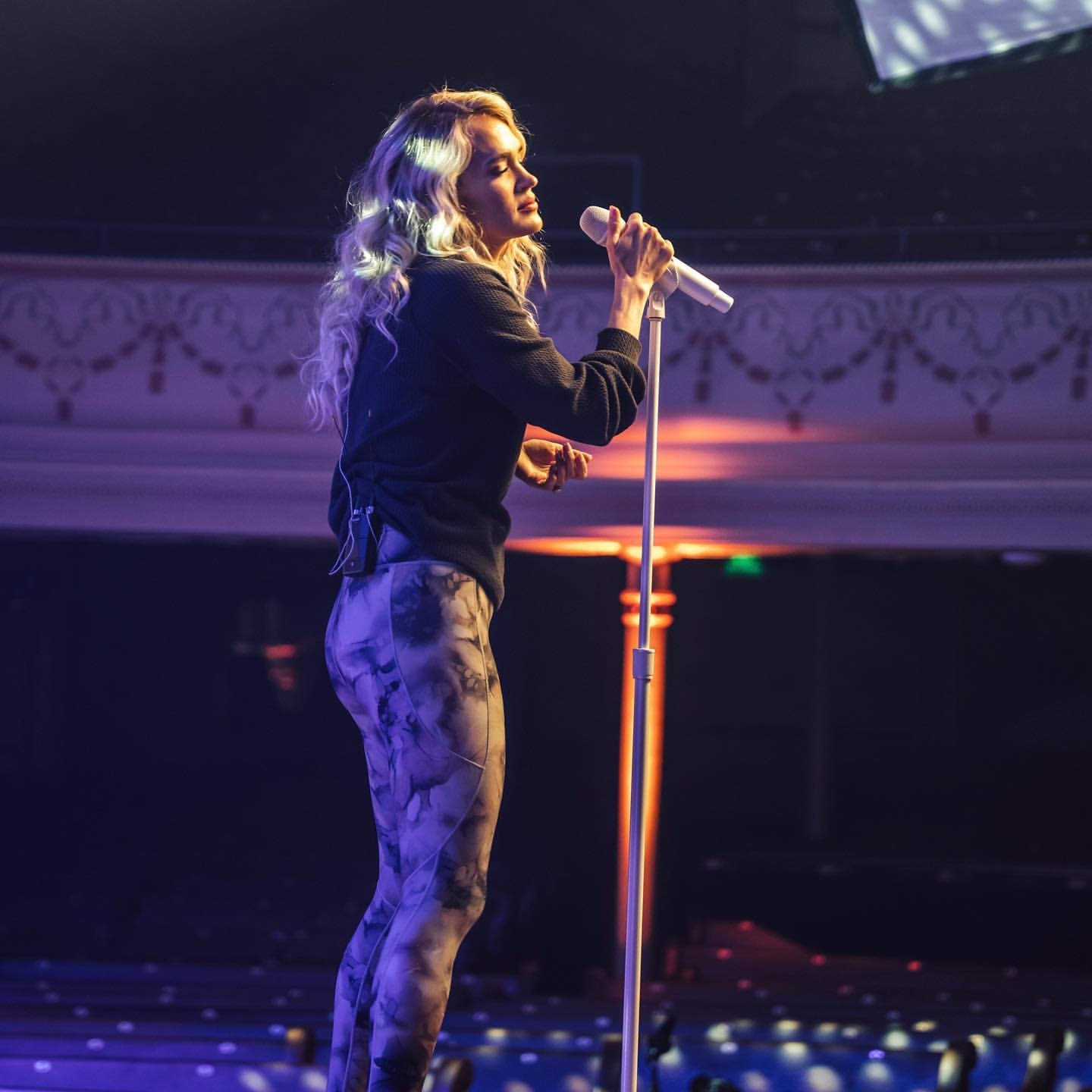 Carrie Underwood Leggings