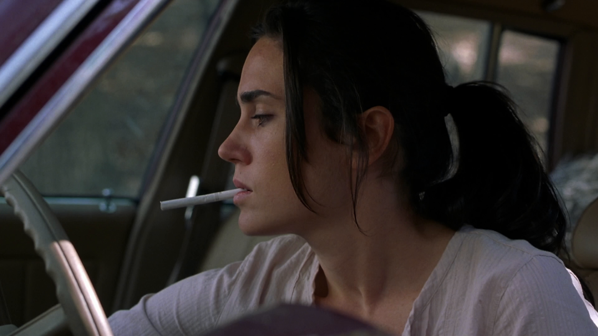 Дом из песка и тумана. Дженнифер Коннелли дом из песка и тумана. Jennifer Connelly smoking. Дженнифер Коннелли плачет. Дженнифер Коннелли в фильме дом из песка и тумана.