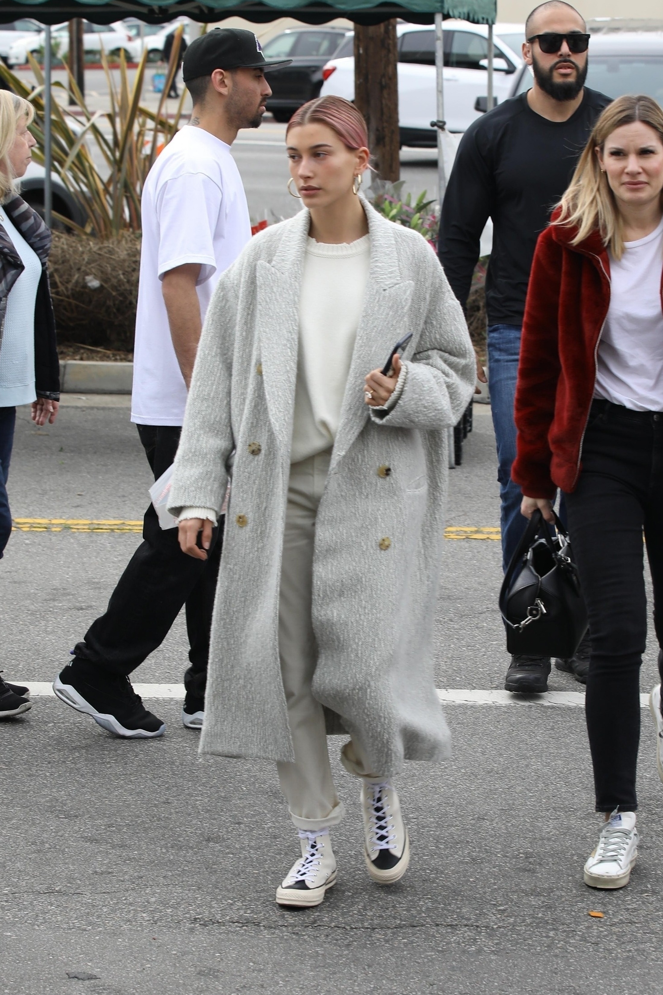 Hailey Baldwin_13012019P_18.jpg