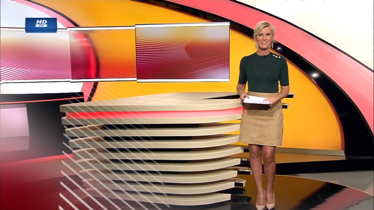 Kamilla_Senjo_-_Brisant_720p_2018_09_03.00_00_01_14.Standbild001.jpg