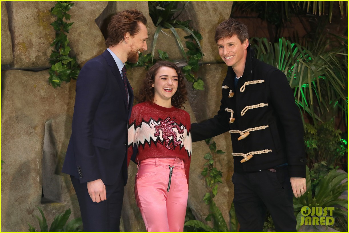 tom-hiddleston-eddie-redmayne-early-man-23.jpg