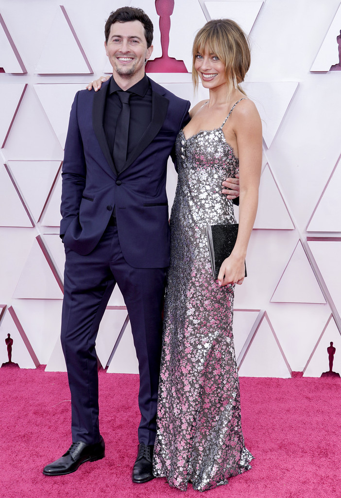 Margot+Robbie+93rd+Annual+Academy+Awards+Arrivals+vbKzVs9TTAqx.jpg