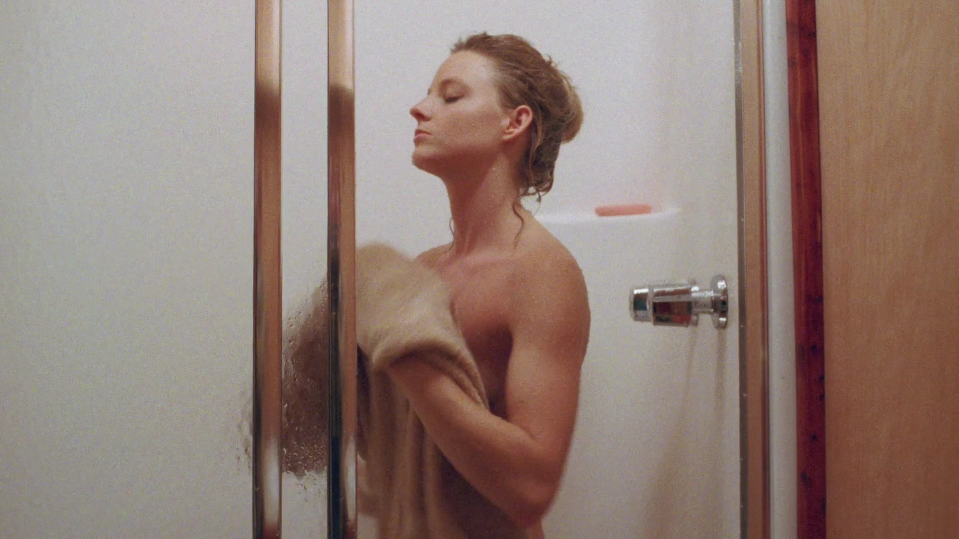 Jodie_Foster_Backtrack90Web.mkv_000621687.png